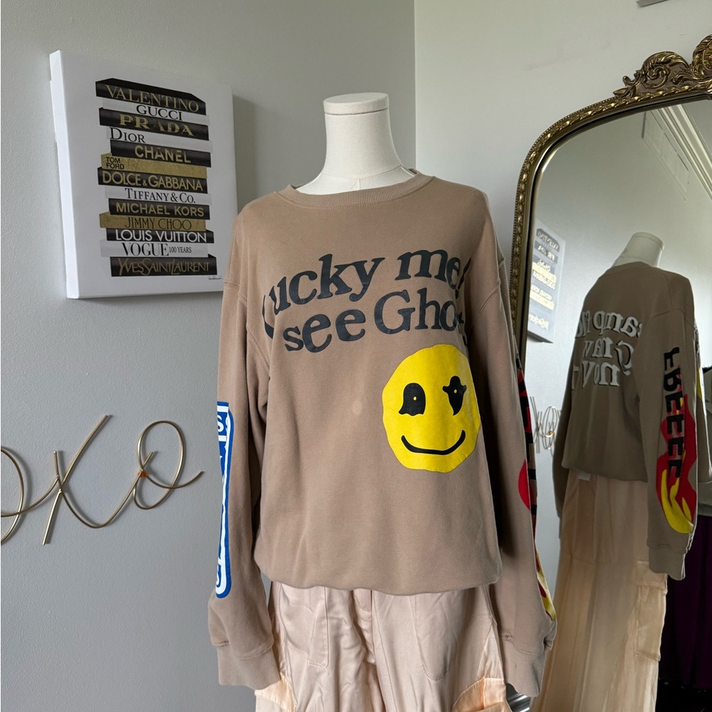 Tan Graphic Sweatshirt with Smiley Face
